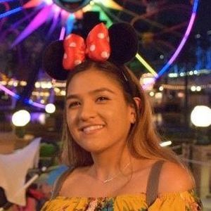 Meet your Posher, Lili